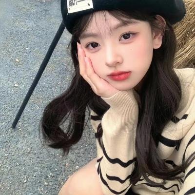 舞社里的酷女孩